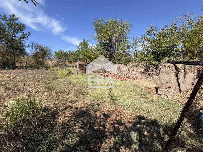 Продава КЪЩА, с. Любеново, област Стара Загора, снимка 13 - Къщи - 56205172
