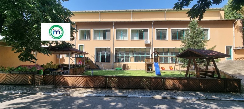 Продава  Пром. помещение град Пазарджик , Запад , 14253 кв.м | 42421386