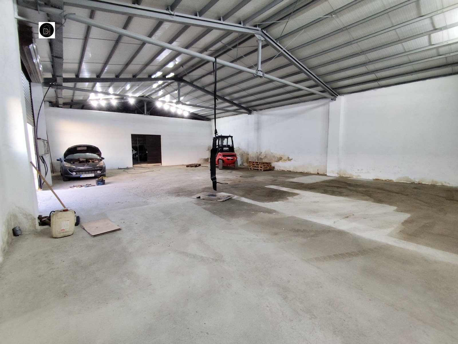 Продава ПРОМ. ПОМЕЩЕНИЕ, гр. Пловдив, Тракия