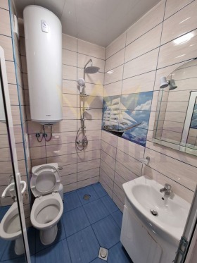 1 chambre Galata, Varna 13