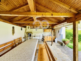 Hus Gumoshtnik, region Lovech 15