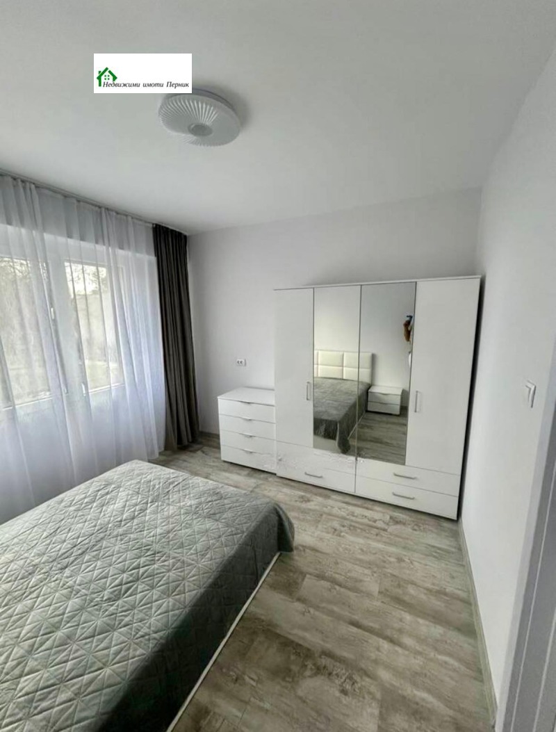 Продава 2-СТАЕН, гр. Перник, Изток, снимка 7 - Апартаменти - 52703266