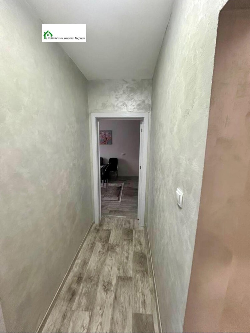 Продава 2-СТАЕН, гр. Перник, Изток, снимка 6 - Апартаменти - 52703266
