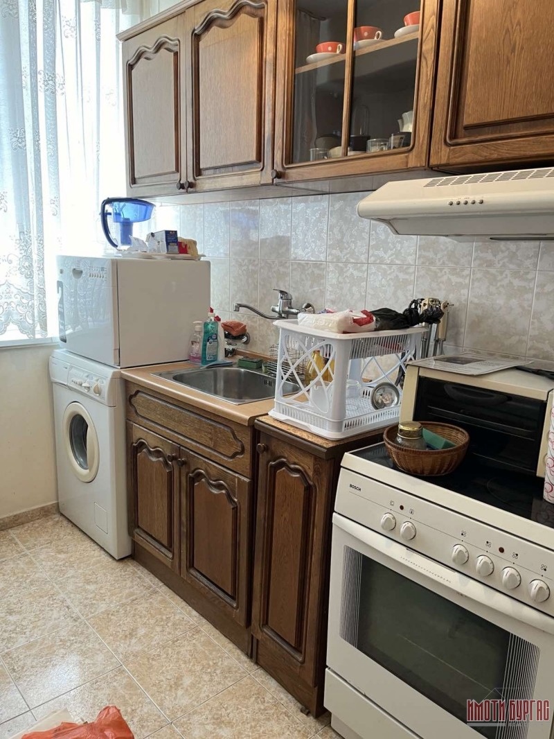 De vânzare  2 dormitoare Burgas , Lazur , 87 mp | 68627183