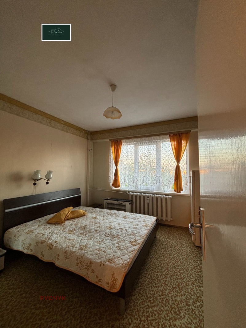 Продава  3-стаен, град Русе, Възраждане •  140 000 EUR • ID 79026494 — holmes.bg - [1] 