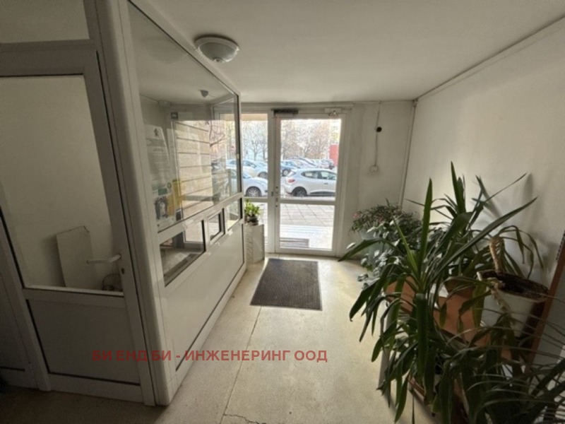 De vânzare  3 dormitoare Sofia , Bâcston , 180 mp | 30915912 - imagine [12]