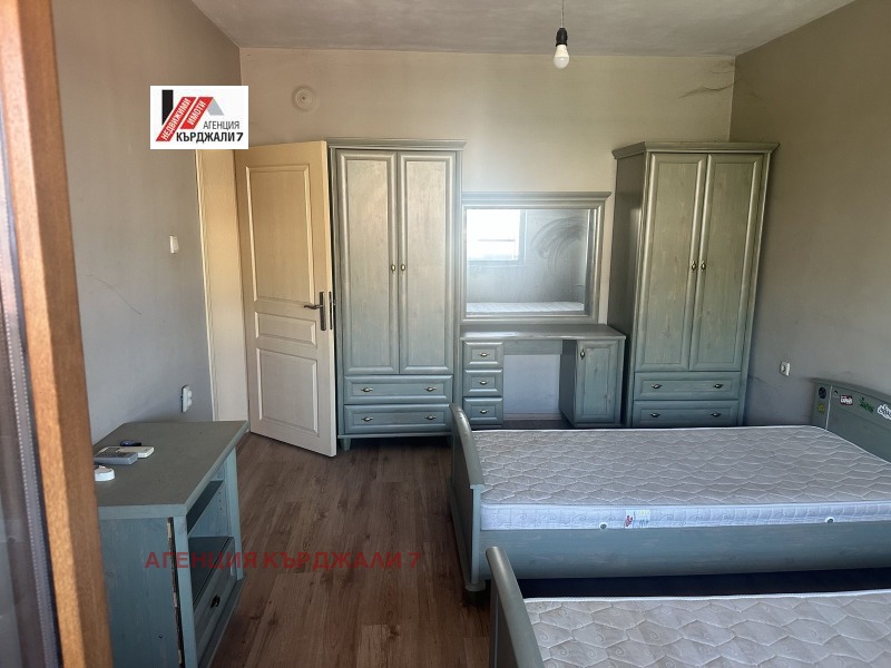 Продава 4-СТАЕН, гр. Кърджали, Център, снимка 9 - Апартаменти - 52693115