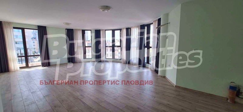À venda  Mais de 3 quartos Plovdiv , Karchiiaka , 194 m² | 78907578 - imagem [8]