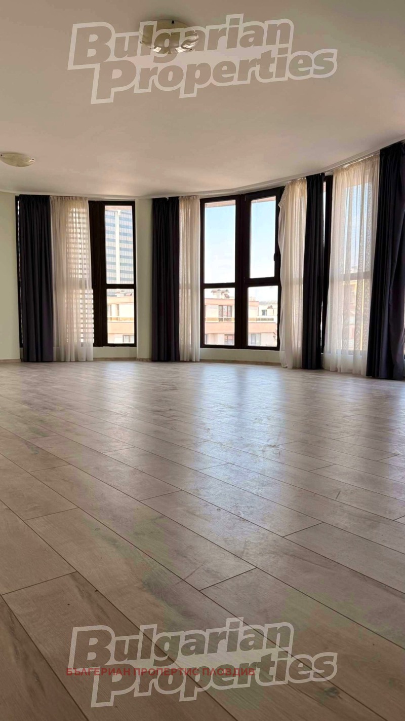 À venda  Mais de 3 quartos Plovdiv , Karchiiaka , 194 m² | 78907578 - imagem [10]