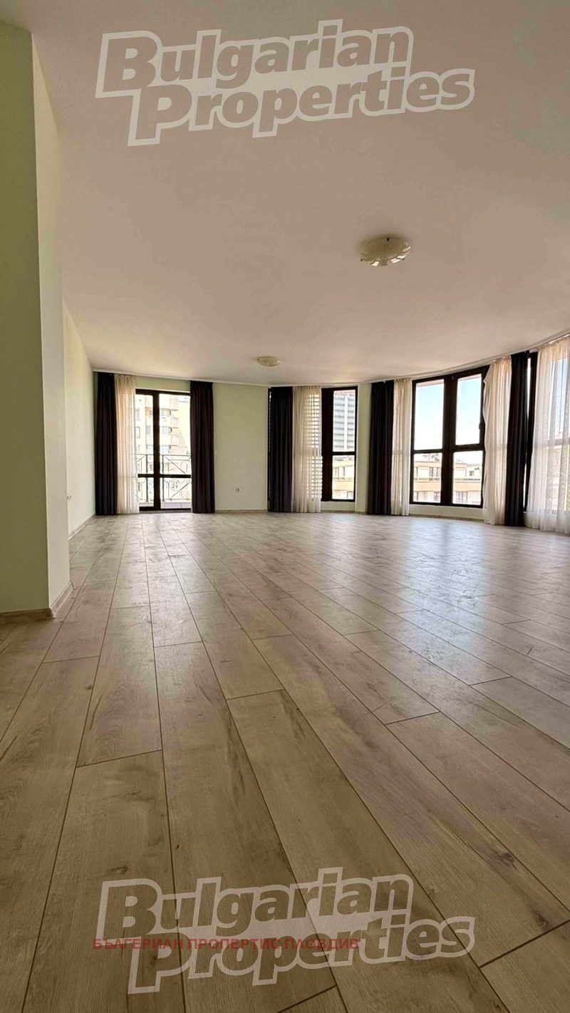 À venda  Mais de 3 quartos Plovdiv , Karchiiaka , 194 m² | 78907578 - imagem [7]
