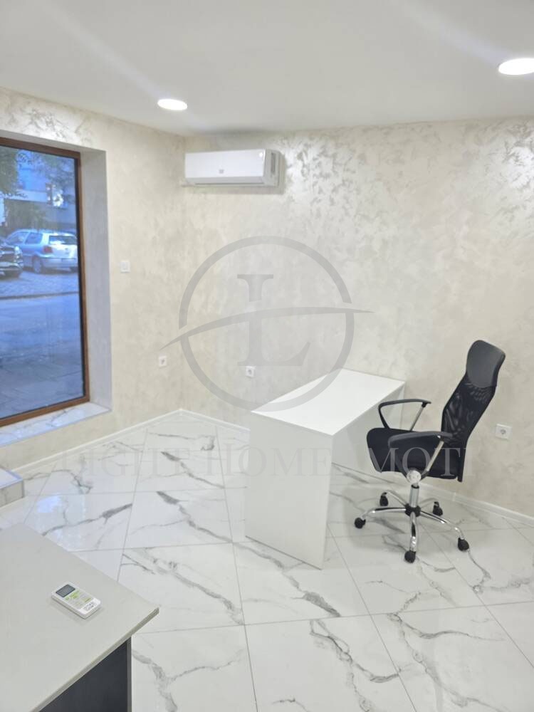 Na sprzedaż  Biuro Plowdiw , Karszijaka , 32 mkw | 80983373 - obraz [4]