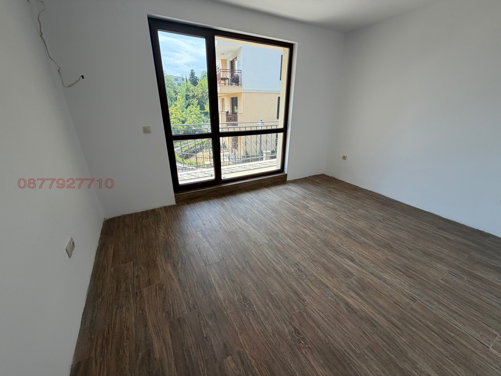 Продава 3-СТАЕН, гр. Варна, к.к. Св.Св. Константин и Елена, снимка 5 - Апартаменти - 55700076