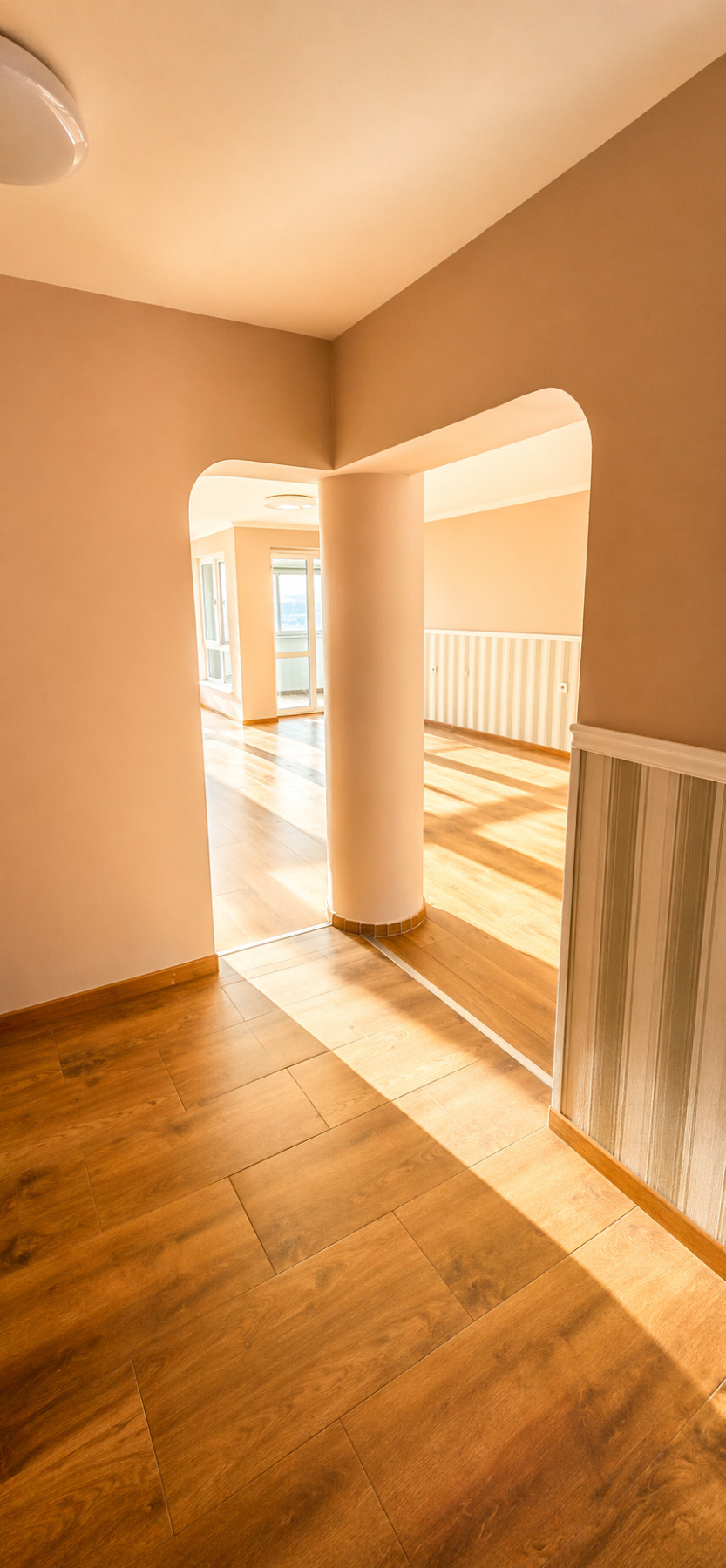 Продава МНОГОСТАЕН, гр. София, Хладилника, снимка 4 - Апартаменти - 54229003