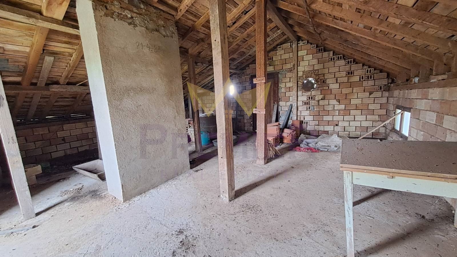 Продава КЪЩА, с. Равна гора, област Варна, снимка 7 - Къщи - 55011889
