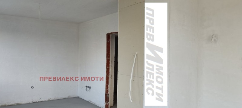 For Sale  2 bedroom Plovdiv , Hristo Smirnenski , 119 sq.m | 72421248 - image [2]