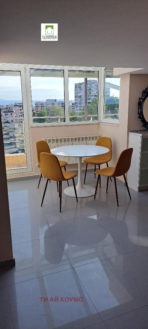 En venta  2 dormitorios Sofia , Studentski grad , 133 metros cuadrados | 63420127