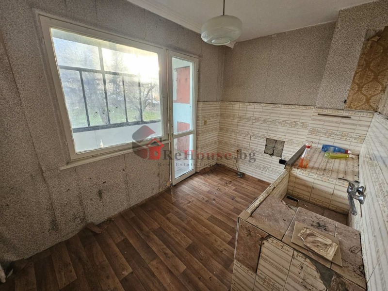 Продава  3-стаен град Варна , Трошево , 65 кв.м | 79354187 - изображение [6]