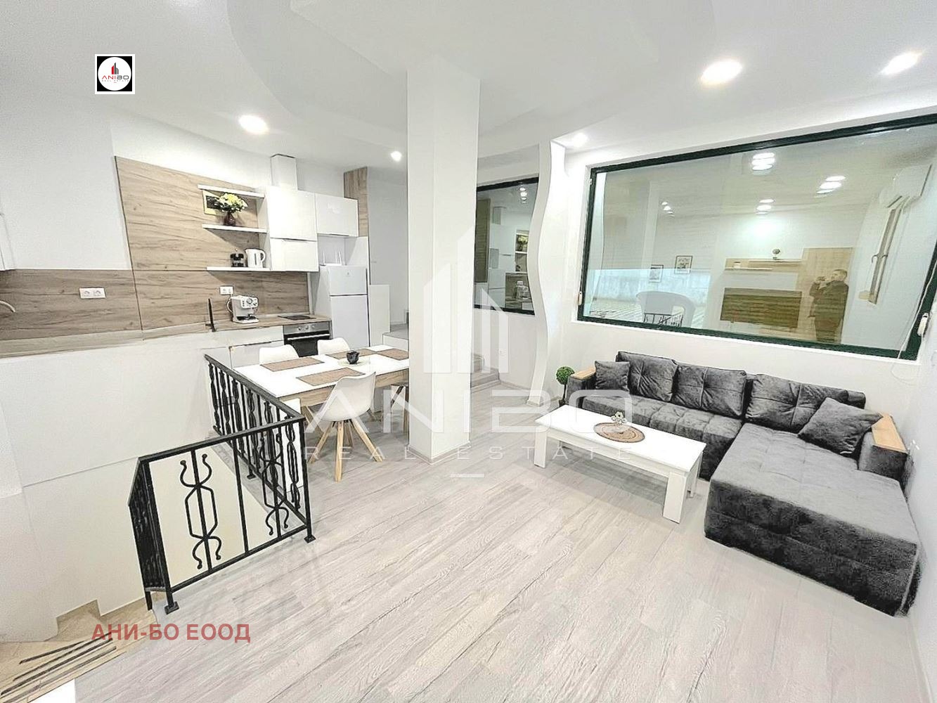 Продава 2-СТАЕН, гр. Варна, Бриз, снимка 2 - Апартаменти - 56256575