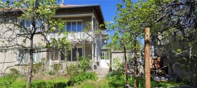 Продажба на имоти в гр. Аксаково, област Варна — страница 2 - изображение 6 