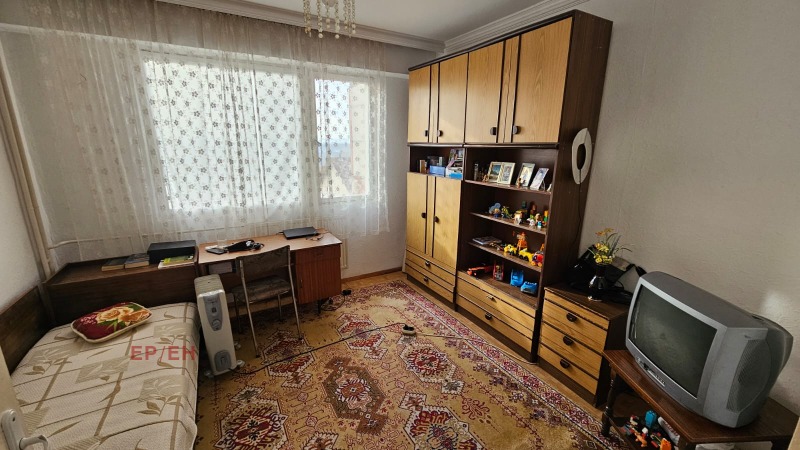 Продава  3-стаен град Шумен , Добруджански , 90 кв.м | 81794636 - изображение [2]