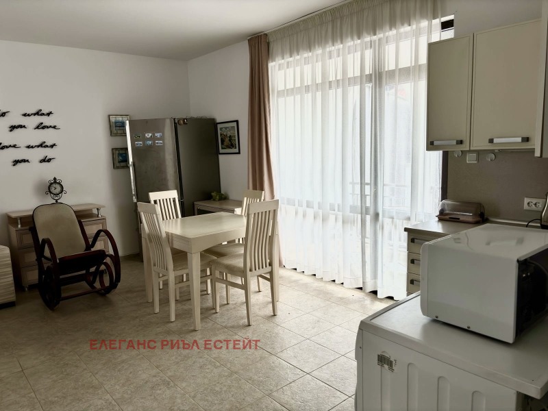 Продаја  2 спаваће собе регион Бургас , Свети Влас , 86 м2 | 63389923 - слика [5]