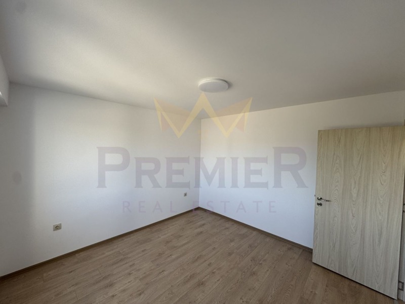 Na prodej  2 ložnice Varna , Vladislav Varnenčik 1 , 61 m2 | 62912428 - obraz [10]
