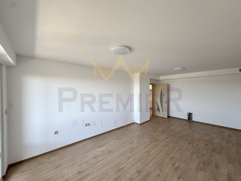 Na prodej  2 ložnice Varna , Vladislav Varnenčik 1 , 61 m2 | 62912428