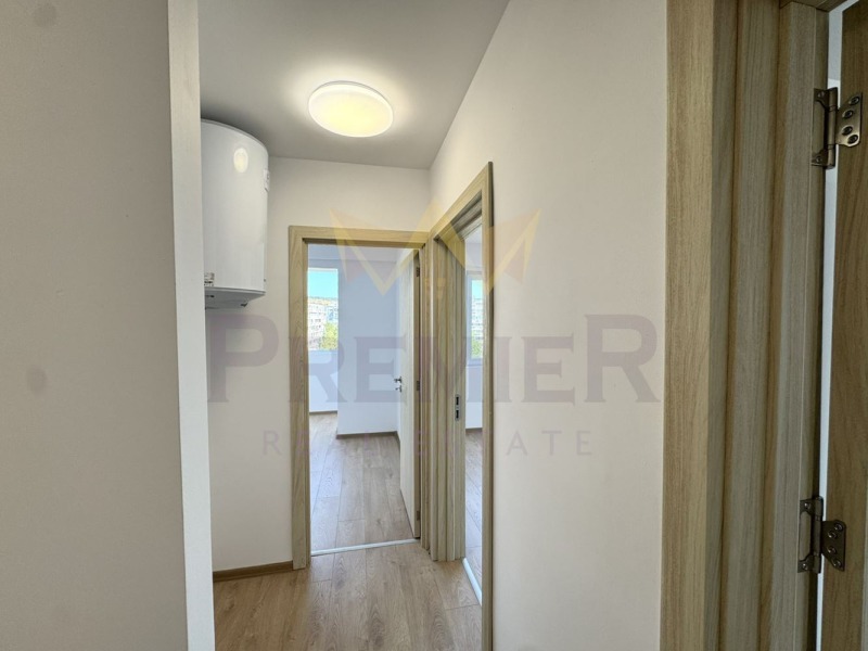 Na prodej  2 ložnice Varna , Vladislav Varnenčik 1 , 61 m2 | 62912428 - obraz [11]