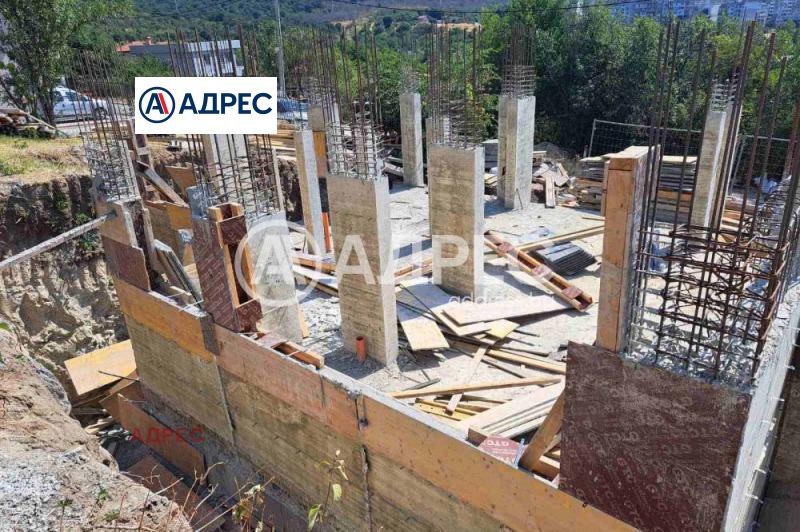 Продава КЪЩА, гр. Варна, м-т Ментешето, снимка 5 - Къщи - 51444161