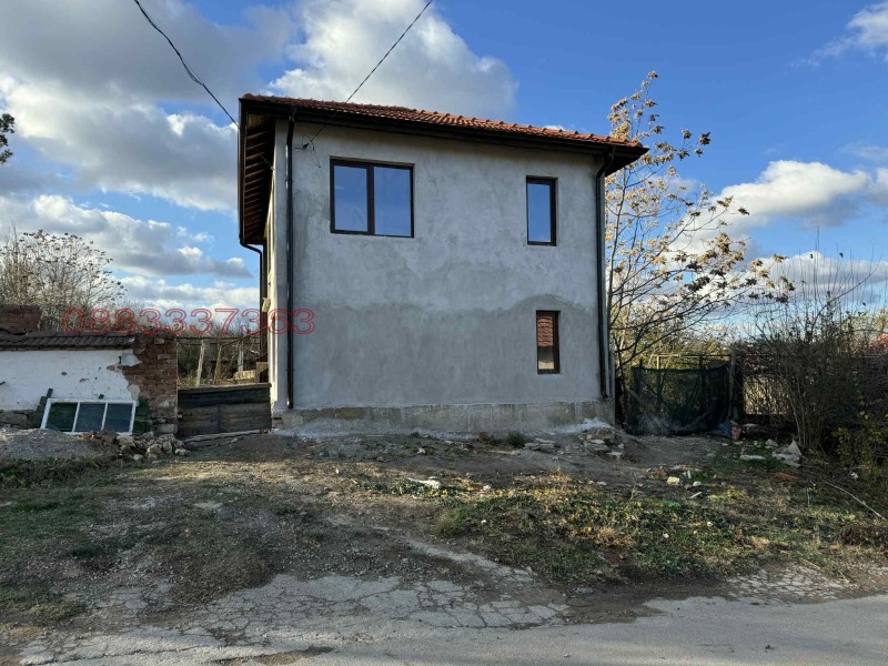 Продава КЪЩА, с. Владиня, област Ловеч, снимка 4 - Къщи - 52785647