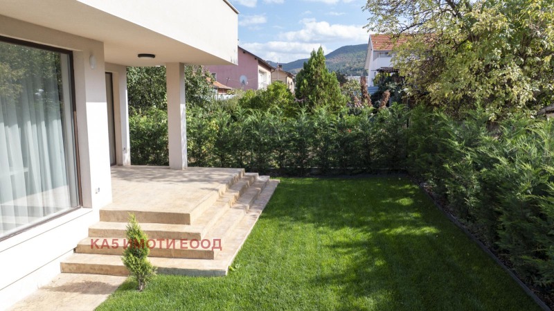 Til salgs  Hus Sofia , Lozen , 330 kvm | 54122063 - bilde [17]