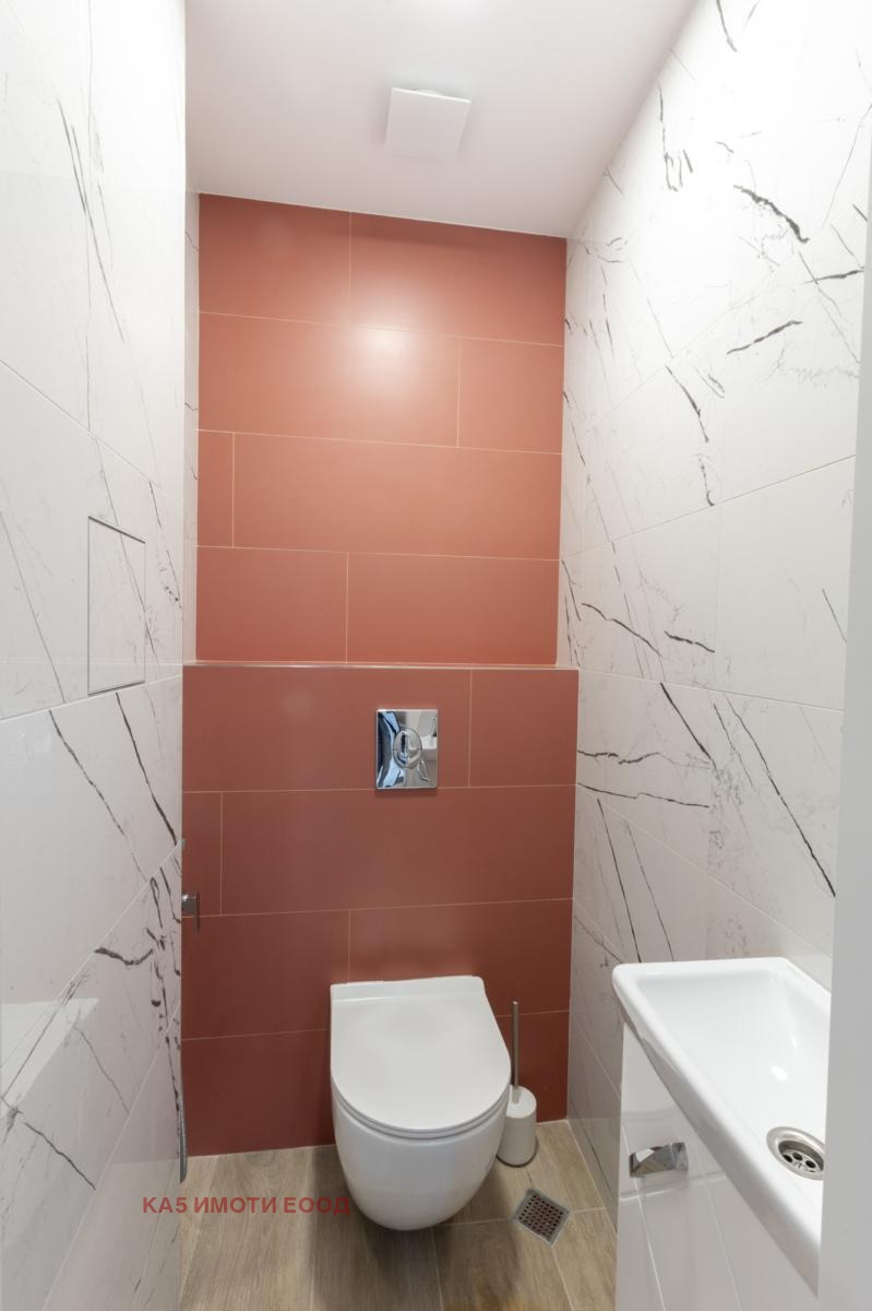 Til salgs  Hus Sofia , Lozen , 330 kvm | 54122063 - bilde [15]