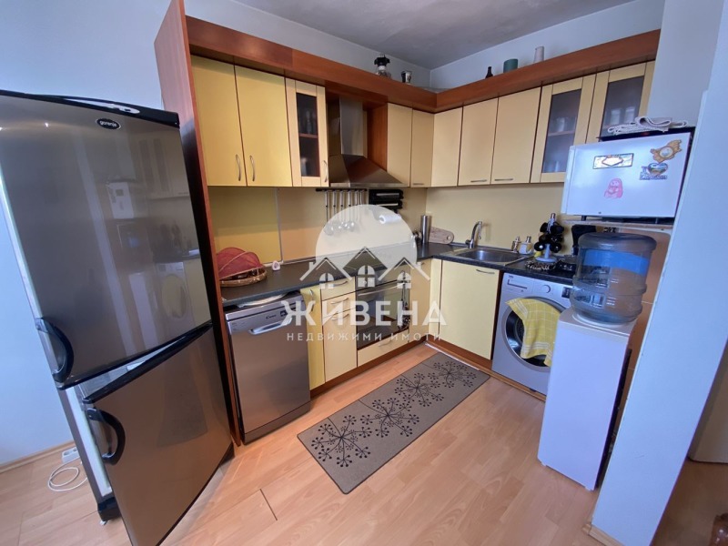 Продава КЪЩА, гр. Аксаково, област Варна, снимка 5 - Къщи - 52464400