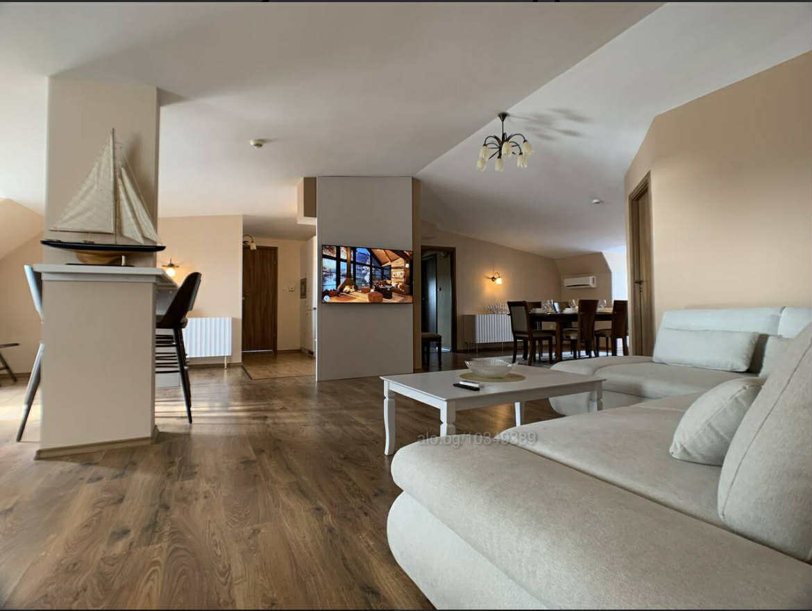 Продава 4-СТАЕН, гр. Свети Влас, област Бургас