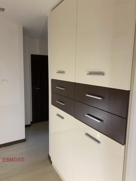 2 Schlafzimmer Kjutschuk Parisch, Plowdiw 8