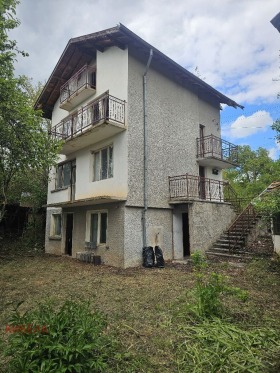 Ház Sadovik, régió Pernik