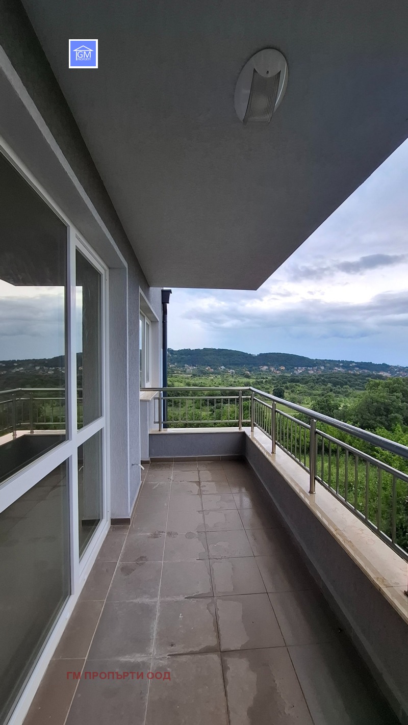 Till salu  2 sovrum Varna , Vinica , 80 kvm | 98236374