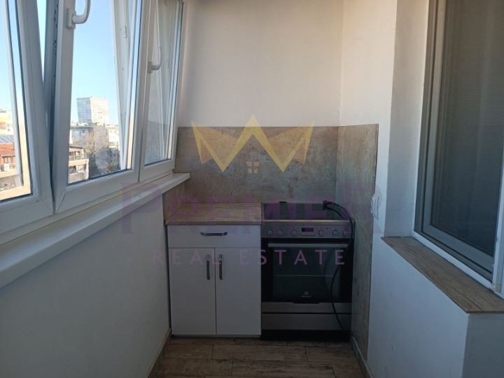 Продава 3-СТАЕН, гр. Бургас, Славейков, снимка 11 - Апартаменти - 53354536