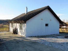 House Novo Botevo, region Dobrich 10