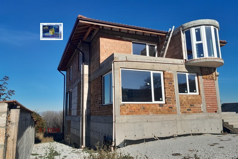Na sprzedaż  Dom region Płowdiw , Markowo , 348 mkw | 15565782 - obraz [3]