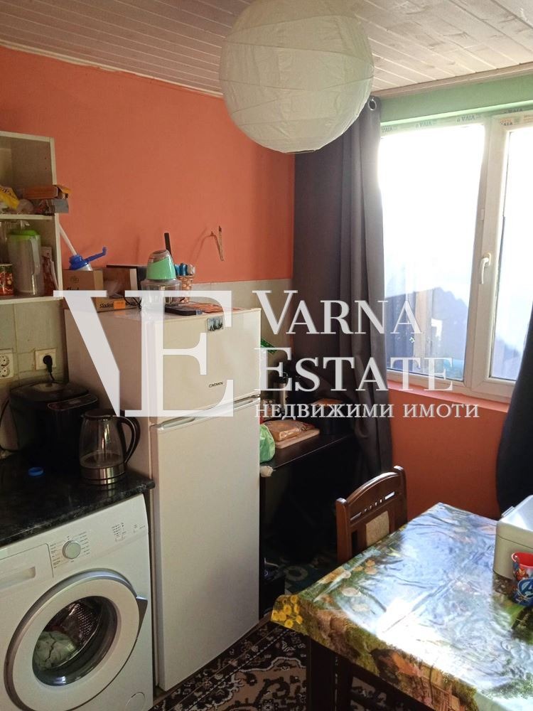 Продава КЪЩА, гр. Варна, м-т Добрева чешма, снимка 8 - Къщи - 54406959