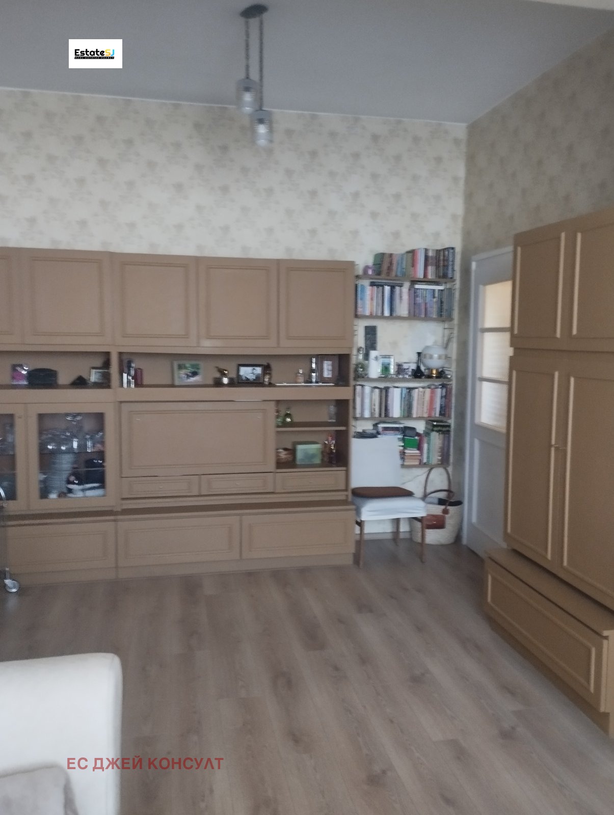 Продава 2-СТАЕН, гр. София, Център, снимка 2 - Апартаменти - 53869351