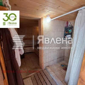 Къща град Варна, м-т Ален мак 13