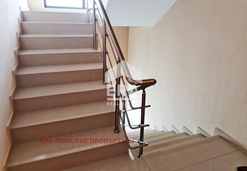 Продава 3-СТАЕН, гр. Поморие, област Бургас, снимка 7 - Апартаменти - 55956422