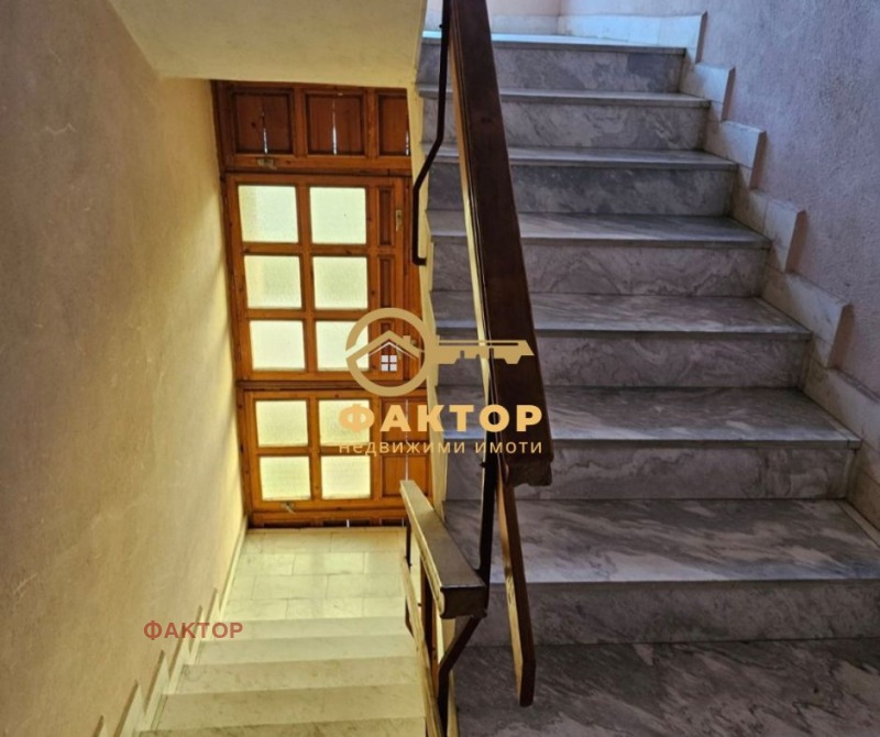 Продава КЪЩА, с. Чешнегирово, област Пловдив, снимка 12 - Къщи - 52753241