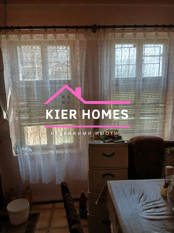 Продава КЪЩА, с. Елена, област Хасково, снимка 11 - Къщи - 54119896