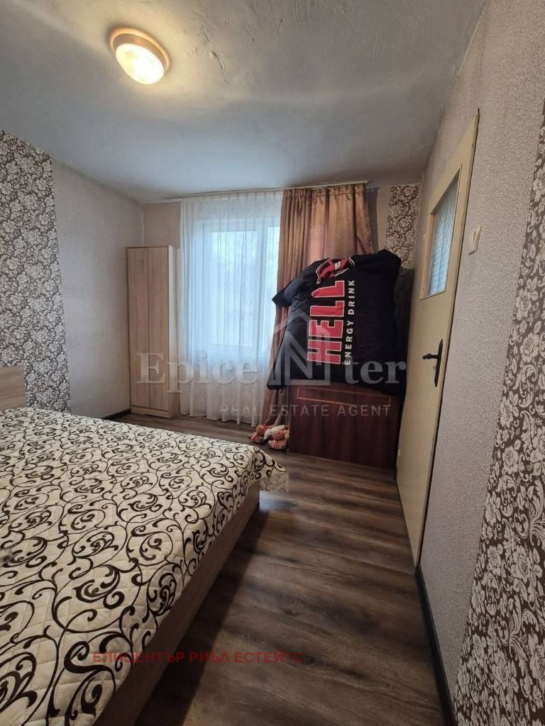 Продава КЪЩА, с. Ръжавец, област Перник, снимка 8 - Къщи - 55948107