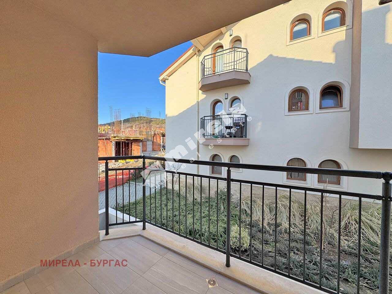 Продава 2-СТАЕН, с. Кошарица, област Бургас, снимка 11 - Апартаменти - 53677755