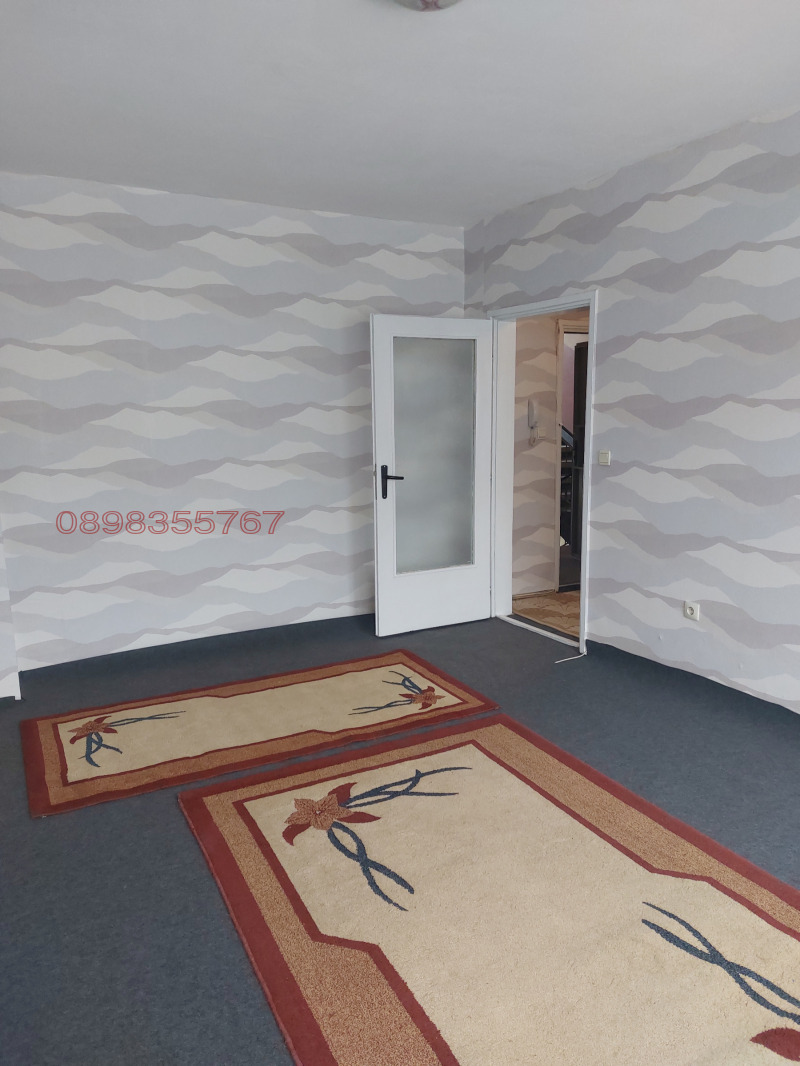Продава 1-СТАЕН в град Добрич, Христо Ботев - 45 кв.м / 46 500 € » 90 946.10 лв.