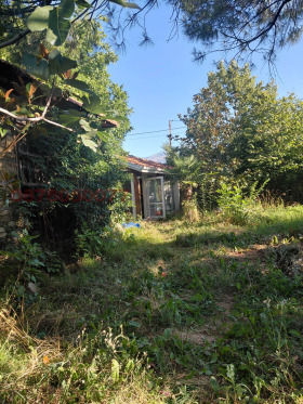КЪЩА, 100 m2